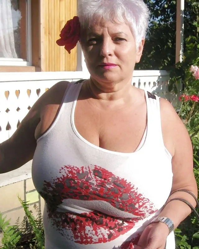 Bernadette, 50 ans, cougar à Meursault