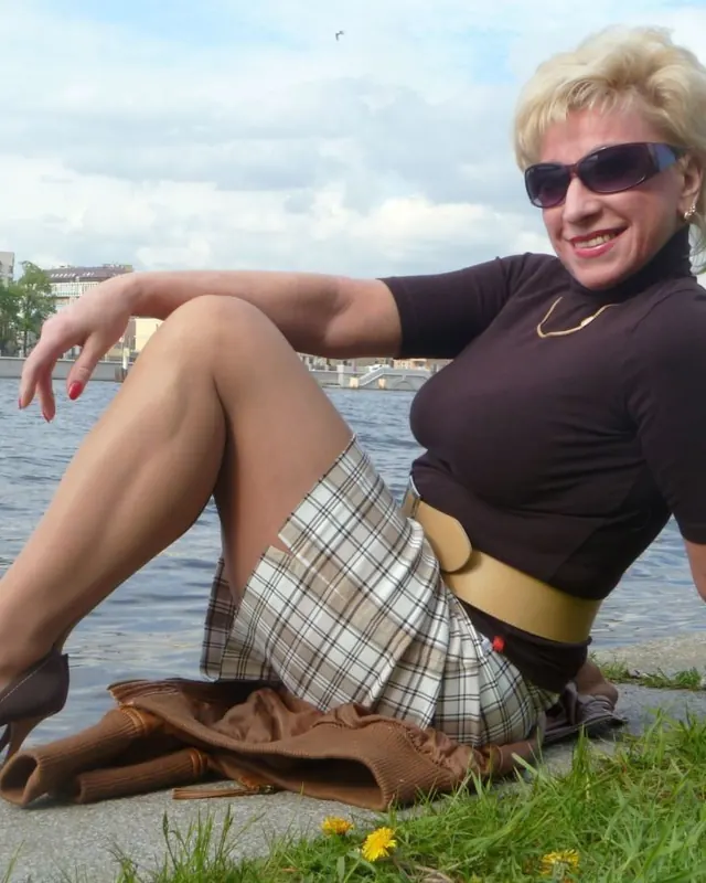 Françoise, 54 ans, cougar à Thénac