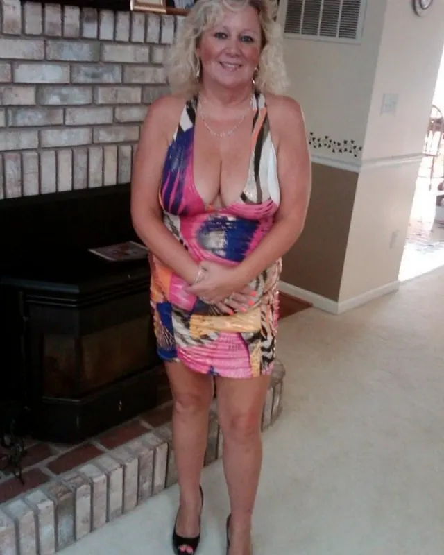 Monique, 50 ans, cougar à Bousies