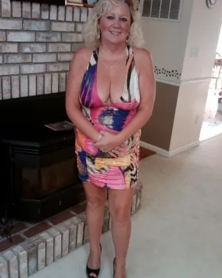 Monique, 50 ans, cougar à Miribel