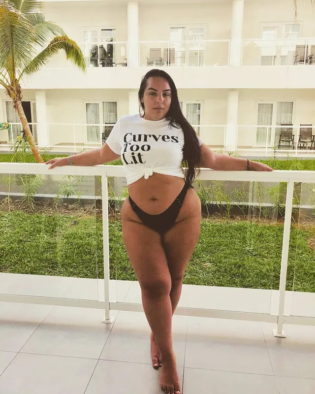 Saliha, 37 ans, cougar à Simandres