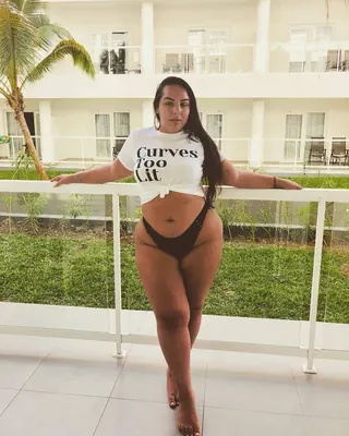 Saliha, 37 ans, cougar à Bourg-en-Bresse